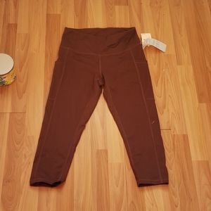 Z by Zella burgundy crop leggings